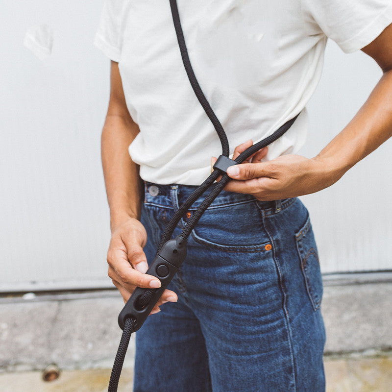 Minimalist Fashion Pet Crossbody Leash For Daily Walking